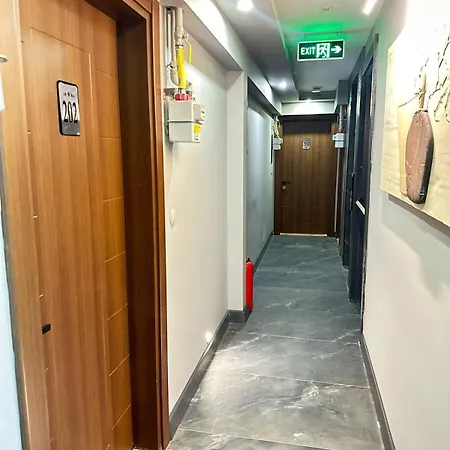 Aparthotel Gloria 4*